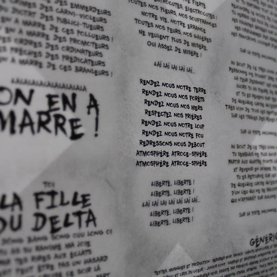 Invisible - Archives de la Zone Mondiale