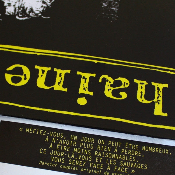 photo du livret accompagnant le vinyle "Sauvages" de HAINE BRIGADE, avec la citation "Méfiez vous, un jour on peut être nombreux à n'avoir rien à perdre, à être moins raisonnables. Ce jour là vous et les sauvages vous serez face à face"